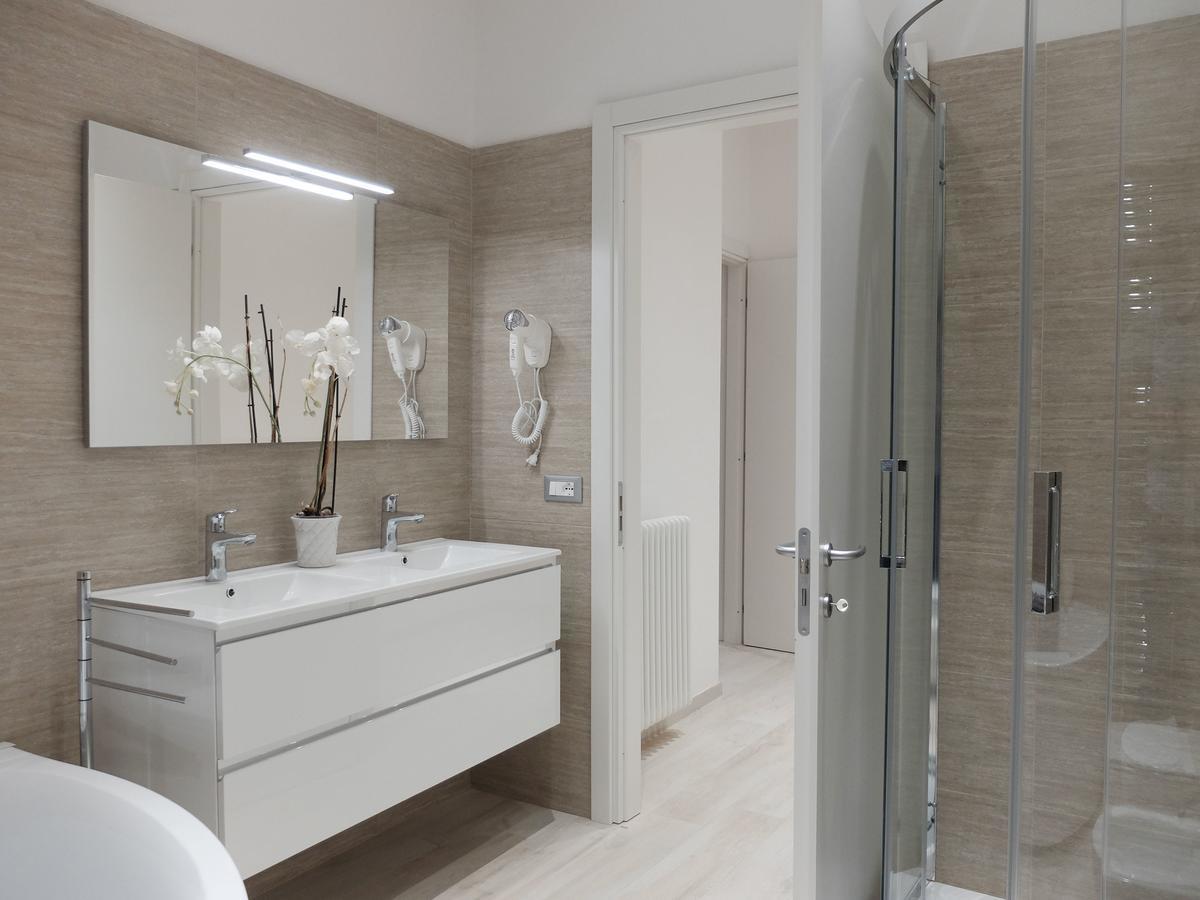 Centro Storico Suites 费拉拉 外观 照片